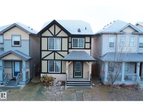 754 EAGLESON CR NW Edmonton AB T6M0V2