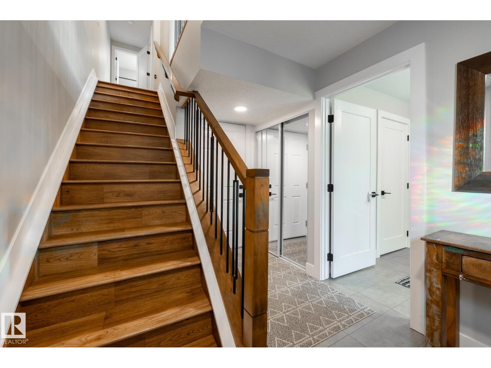#30 230 Edgemont RD NW