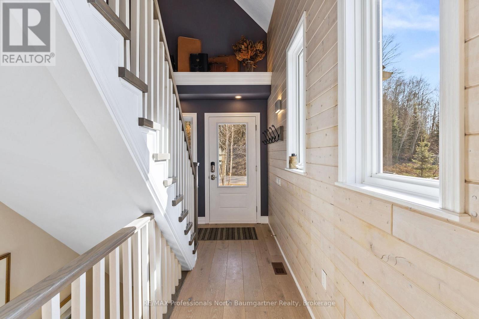61 MARGARET'S TRAIL