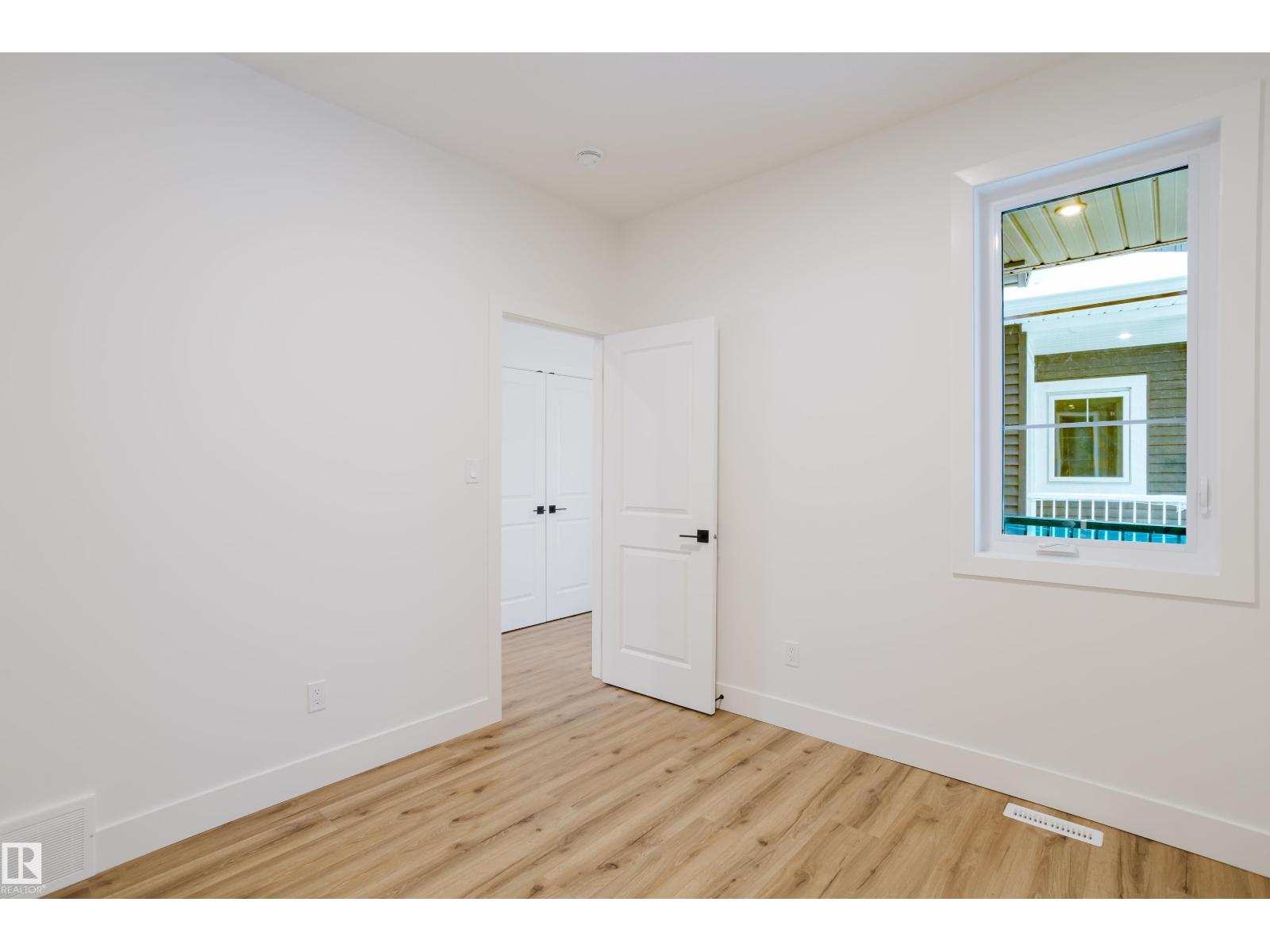 218 EDGEMONT GREEN GR NW