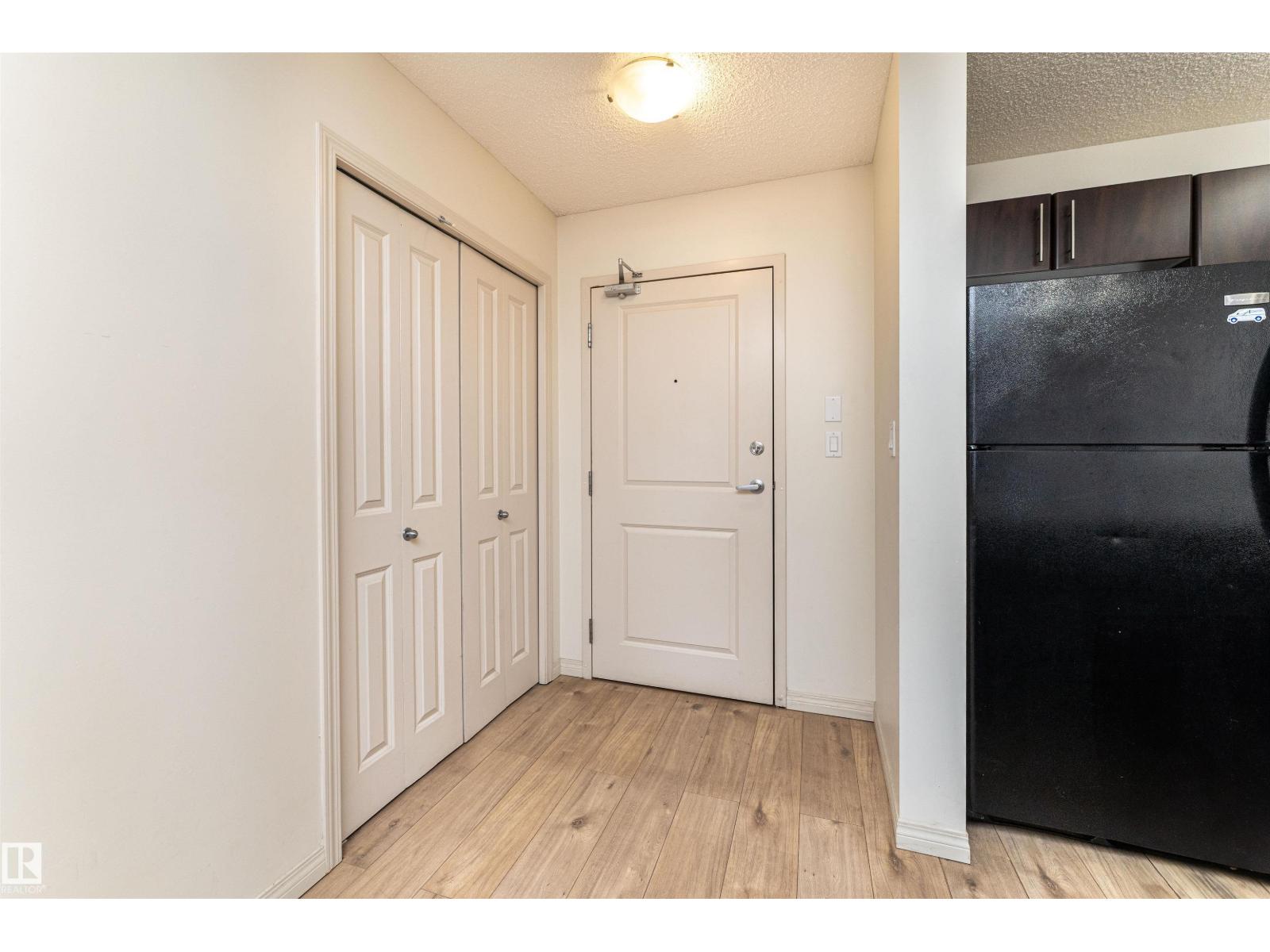 #108 103 AMBLESIDE DR SW