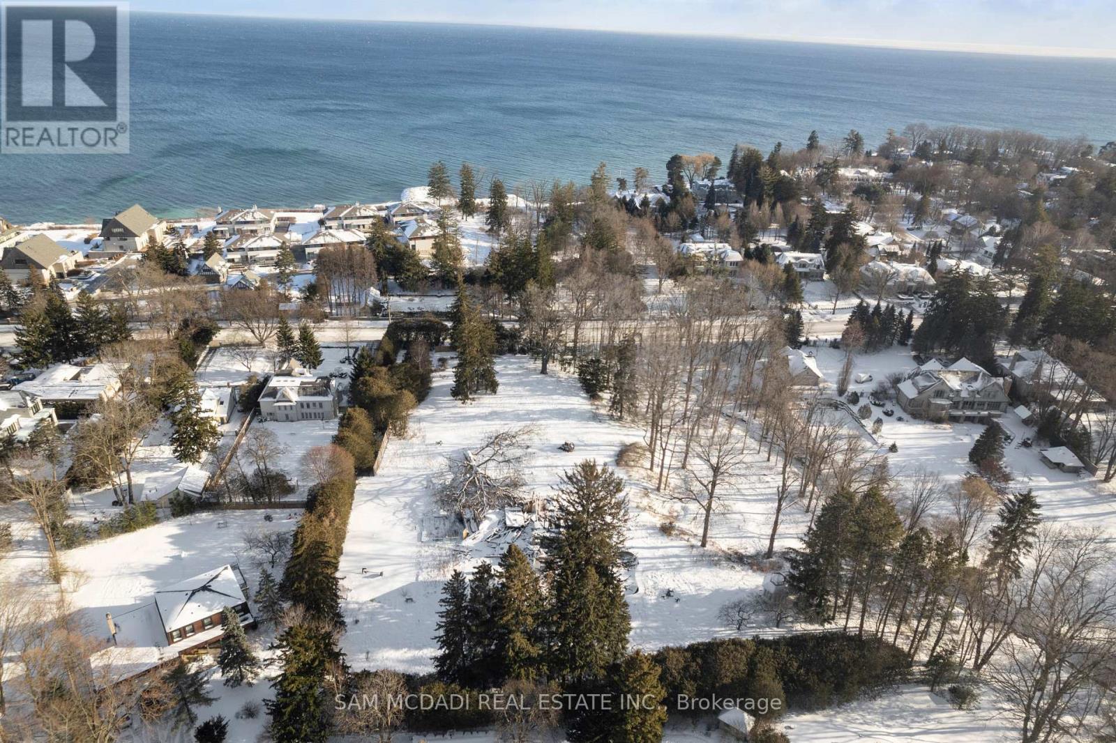 1475 LAKESHORE ROAD E