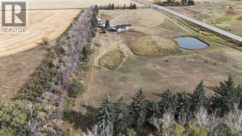 274006 Township Road 262 Highway Rural Rocky View County AB T4A1H6