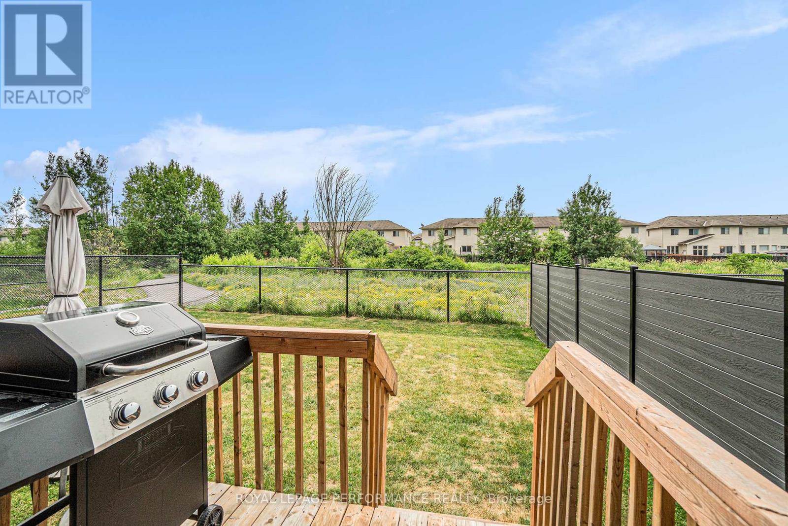 916 SOCCA CRESCENT