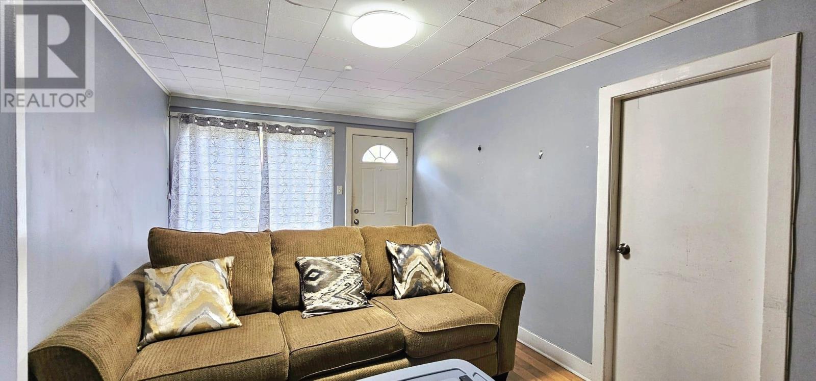 224 Kent Street|157 Hillsborough Street