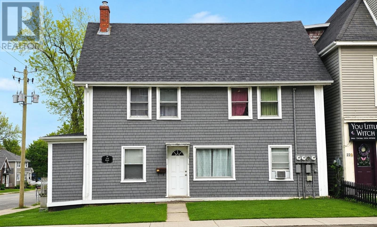 224 Kent Street|157 Hillsborough Street