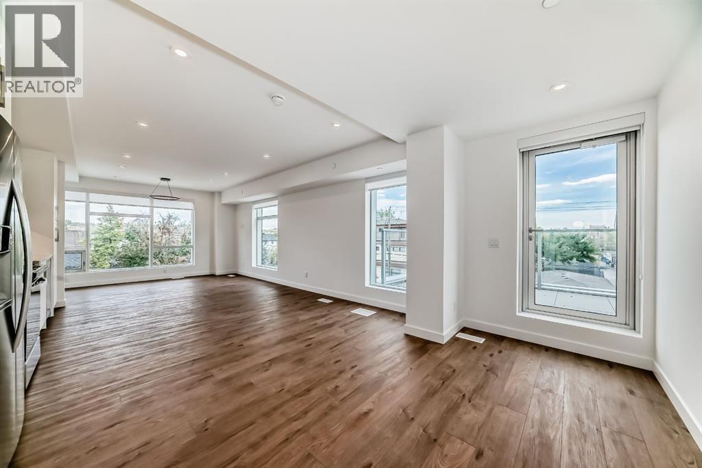 201, 110 18A Street NW