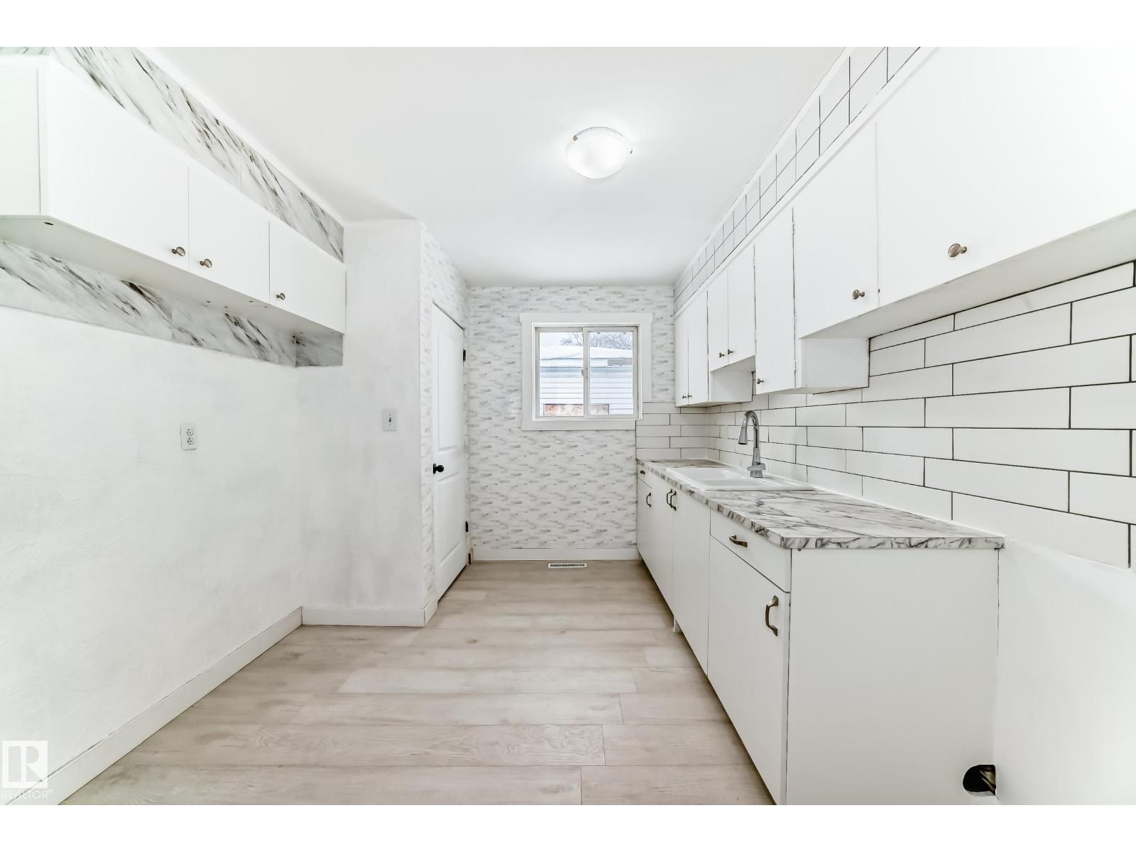 13904 135 AV NW