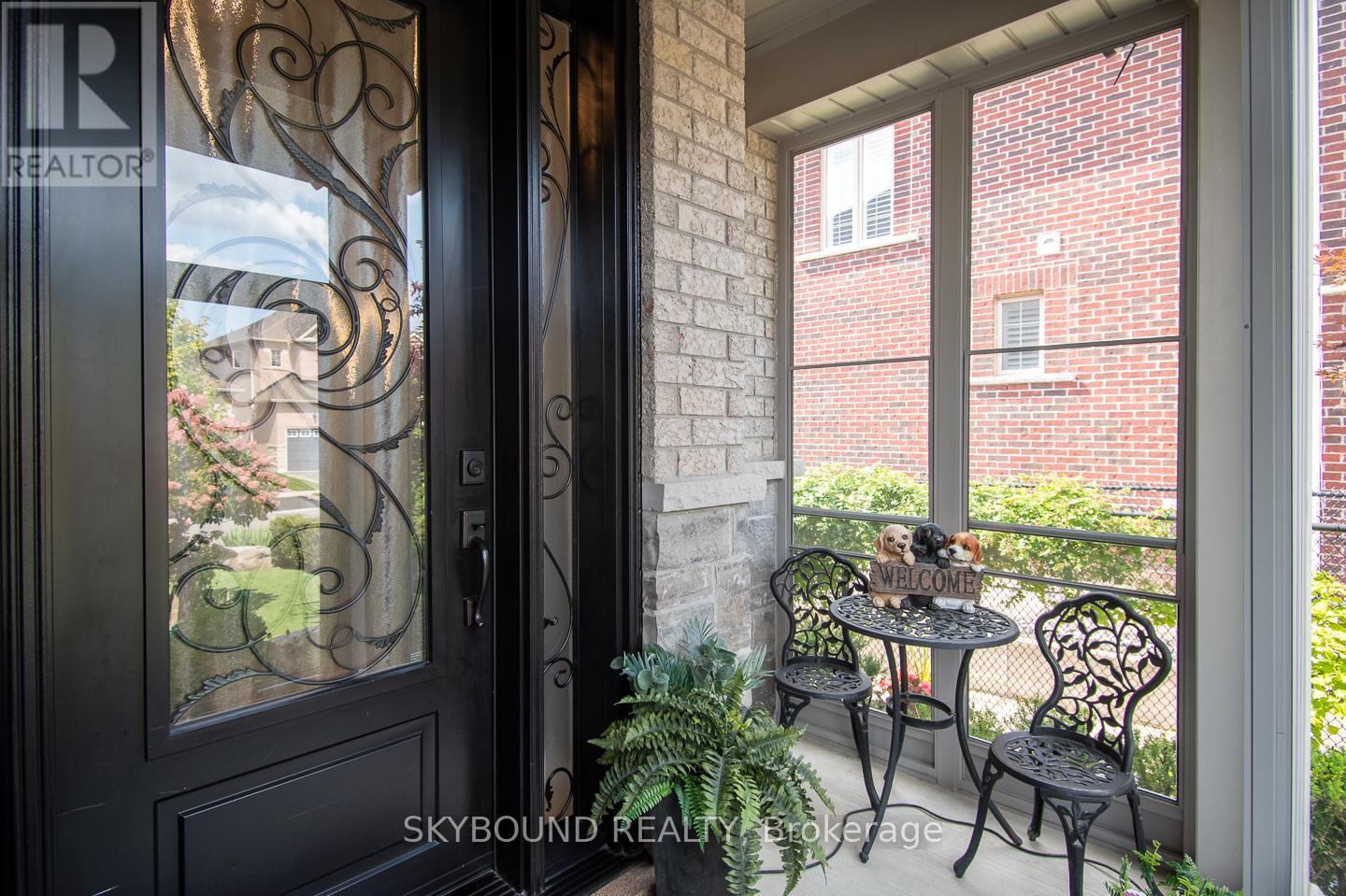 38 SILVER POND DRIVE