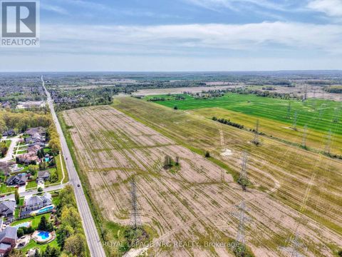 8653 THOROLD STONE ROAD Niagara Falls (Beaverdams) ON L2H0V9