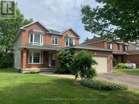 29 TAJ COURT Ottawa ON K1G5K7
