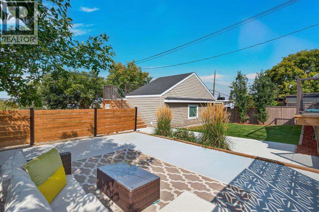 35 Fairview Drive SE