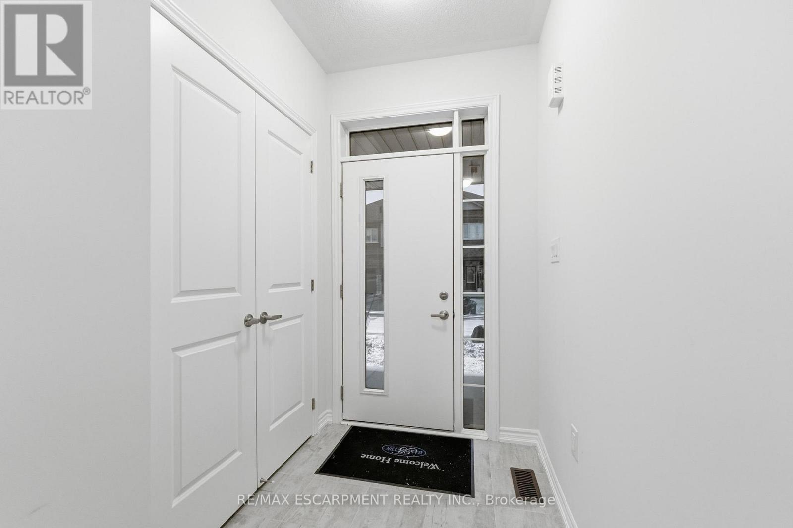9 ADMIRAL ROAD