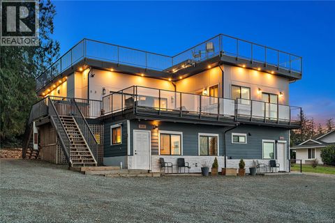 8630 Aldous Terr North Saanich BC V8L1L2