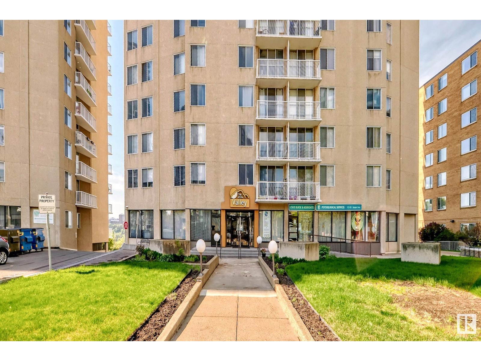 #1203 12141 JASPER AV NW