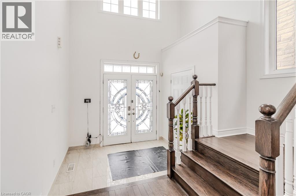 498 THOMAS SLEE Drive