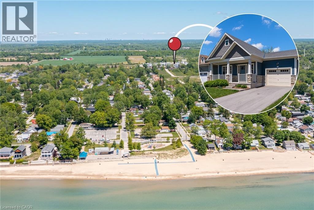 39 BEACHWALK Crescent