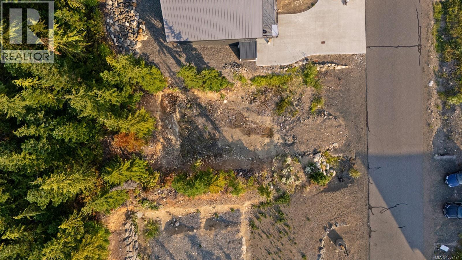 960 Cruikshank Ridge