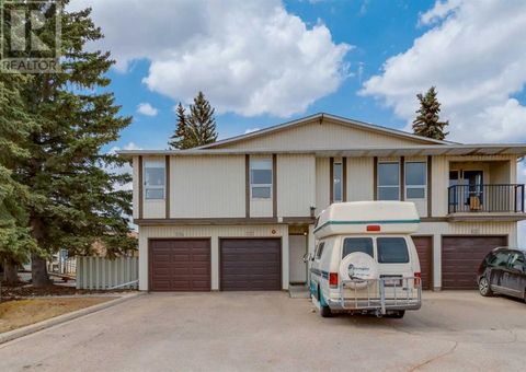 103, 544 Blackthorn Road NE Calgary AB T2K5J5