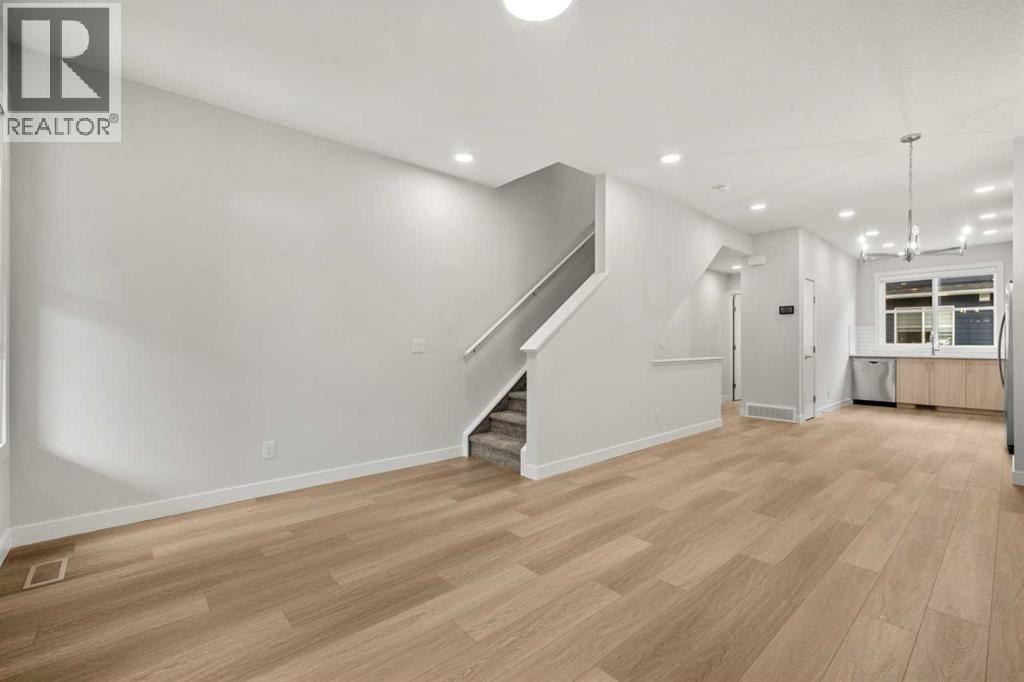 124, 285 Chelsea Court