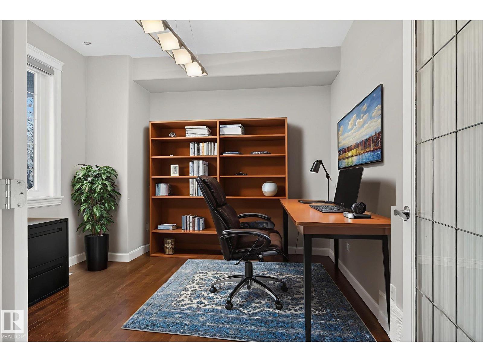 613 Stewart CR SW