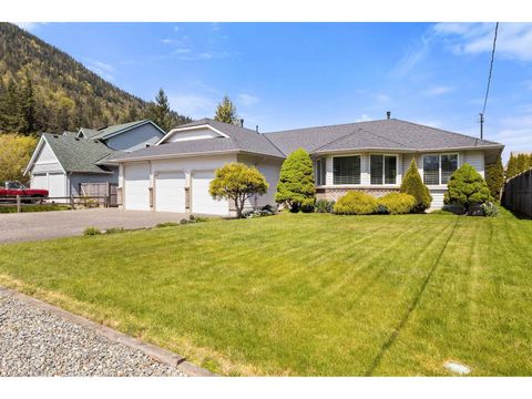 441 EMERALD AVENUE|Harrison Hot Springs Harrison Hot Springs BC V0M1K0