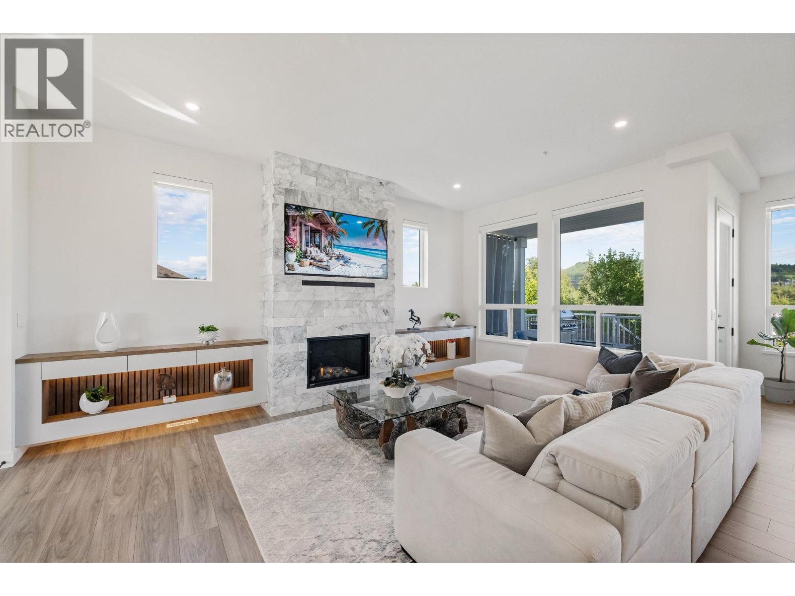 11092 HARRIS DRIVE