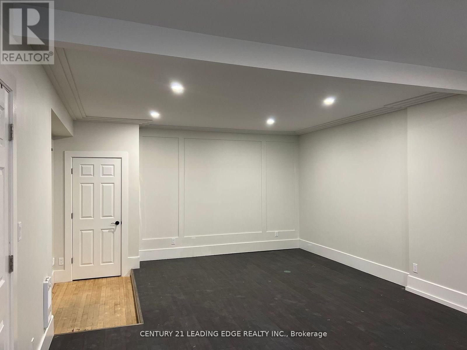 316-318 FRONT STREET