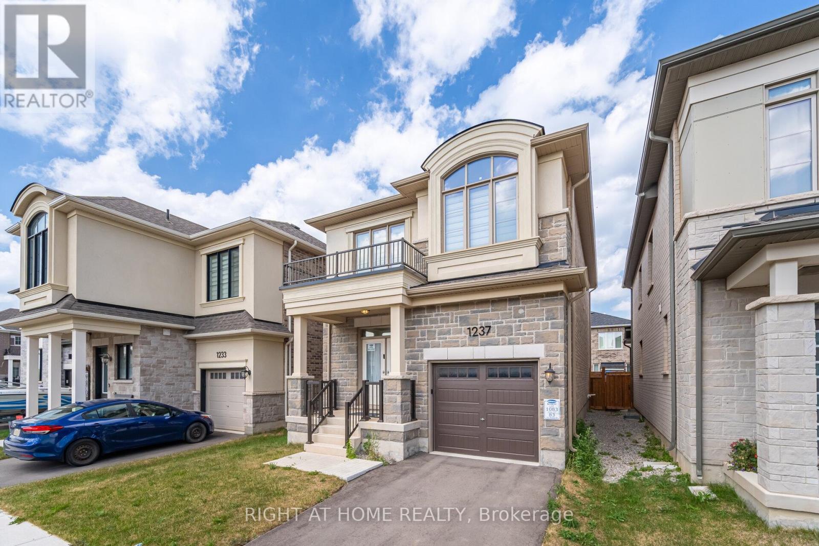 1237 TRUDEAU DRIVE