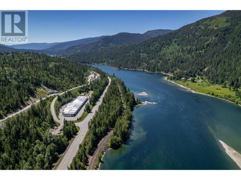 1155 INSIGHT Drive Unit# 6, 7, 8 Nelson BC V1L5P5