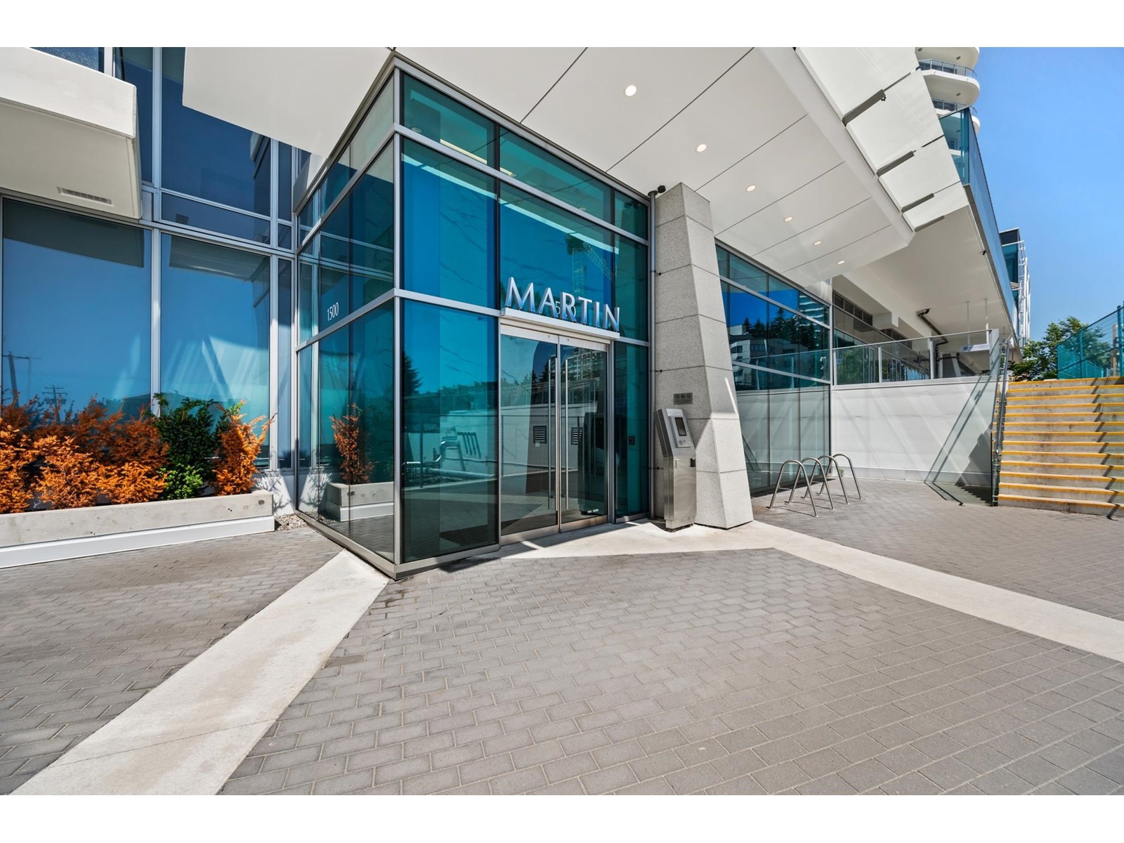1601 1500 MARTIN STREET