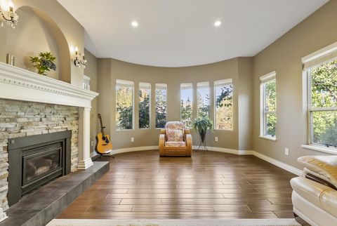 4615 232 STREET Langley BC V2Z2S1