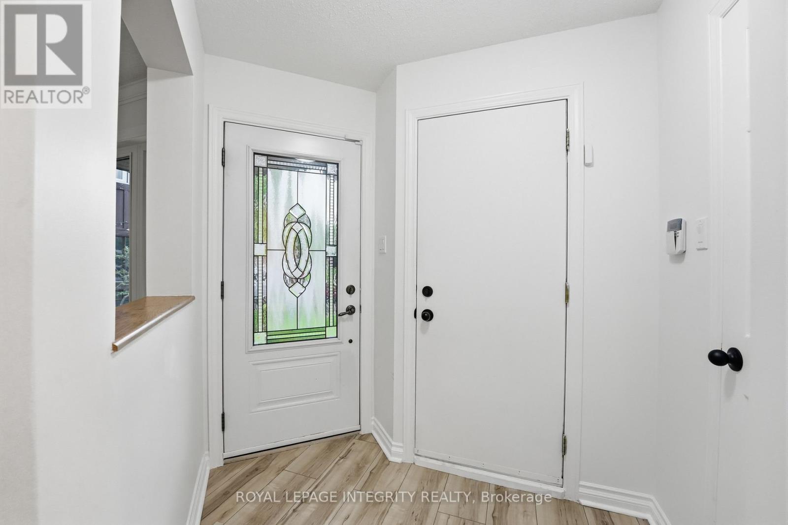 76 HUNTERSWOOD CRESCENT