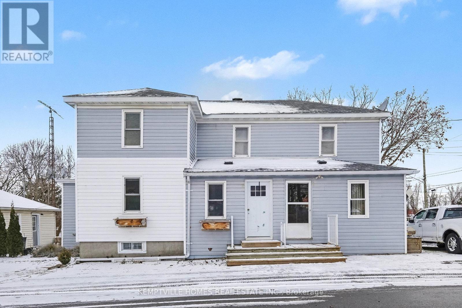 803 ST LAWRENCE STREET