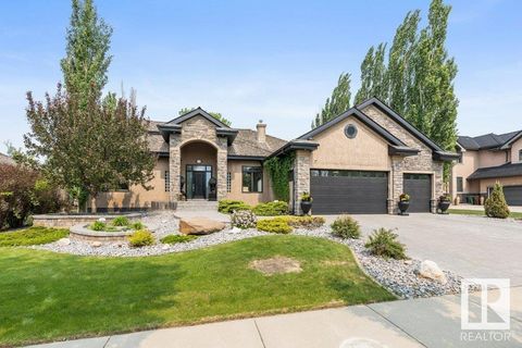 34 KINGSFORD CR St. Albert AB T8N7J2
