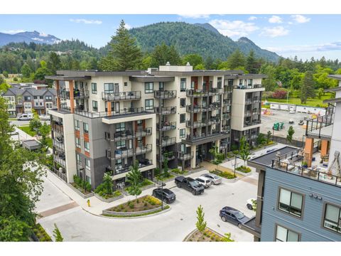 312 45505 CAMPUS DRIVE|Garrison Crossing Chilliwack BC V2R6L2