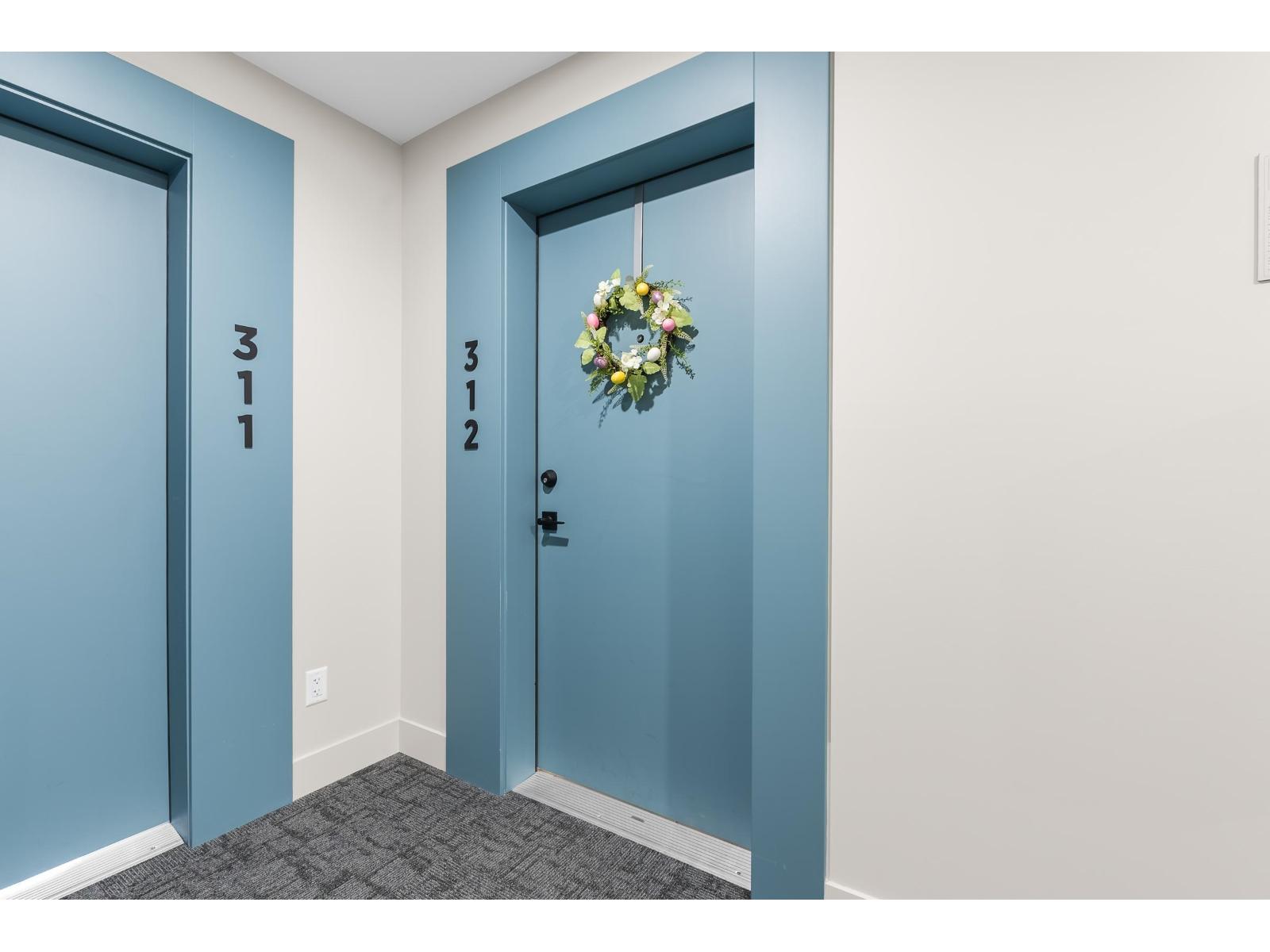 312 45505 CAMPUS DRIVE|Garrison Crossing