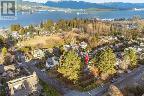 4489 W 2ND AVENUE Vancouver BC V6R1K6