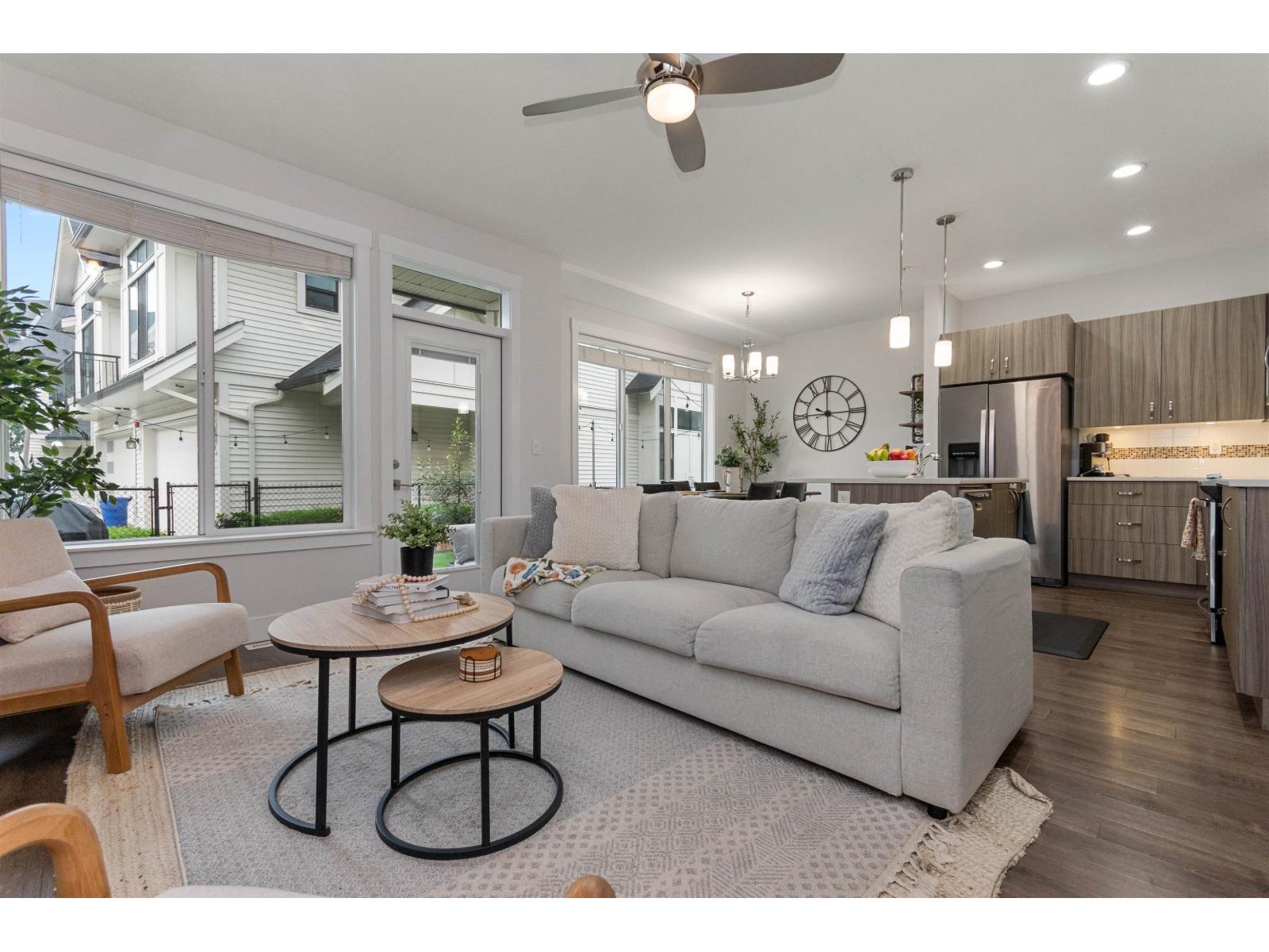 2 5797 PROMONTORY ROAD|Promontory