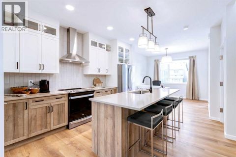 122 Lanark Gate SE Airdrie AB T4A3P1