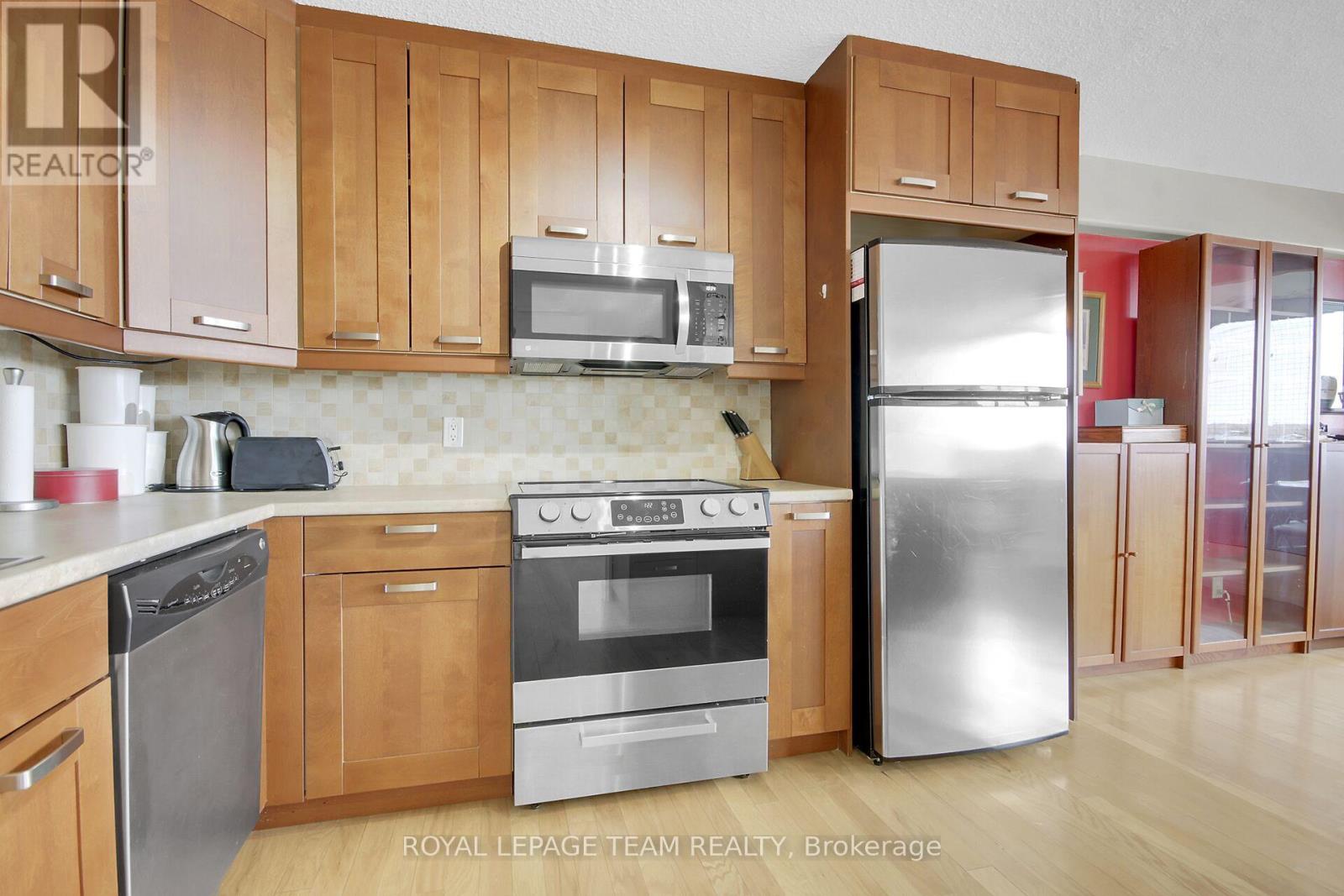 408 - 3360 SOUTHGATE ROAD