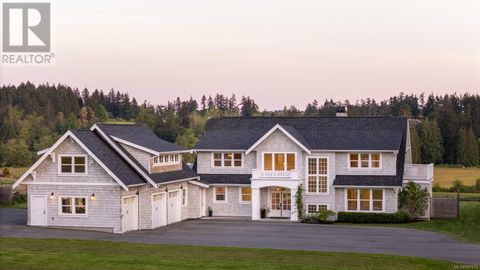 1527 Mount Newton Cross Rd Central Saanich BC V8M1L1