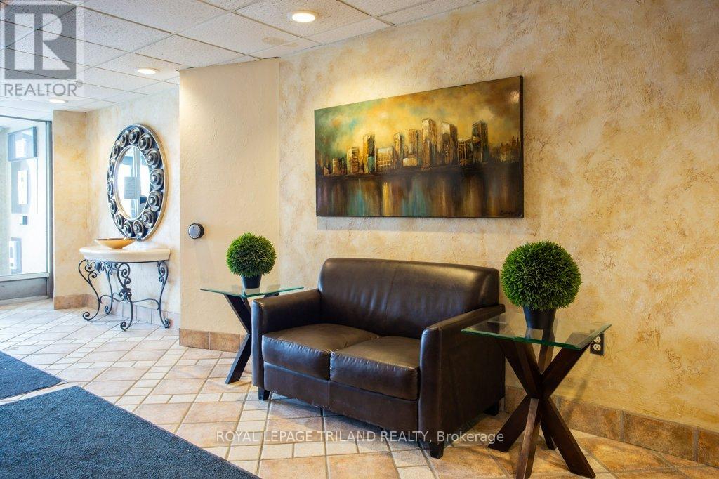 1002 - 55 GREEN VALLEY DRIVE