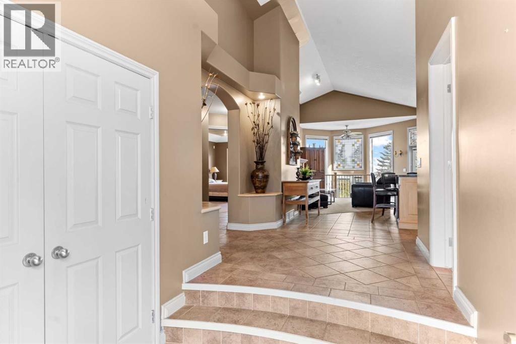 938 Panorama Hills Drive NW