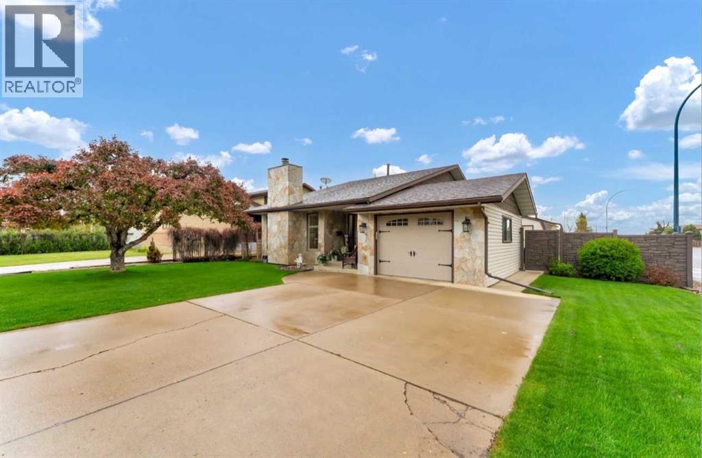 110 Carry Crescent SE