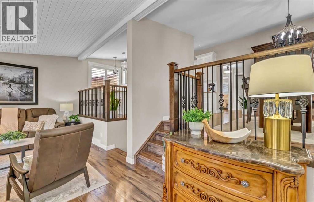 110 Carry Crescent SE