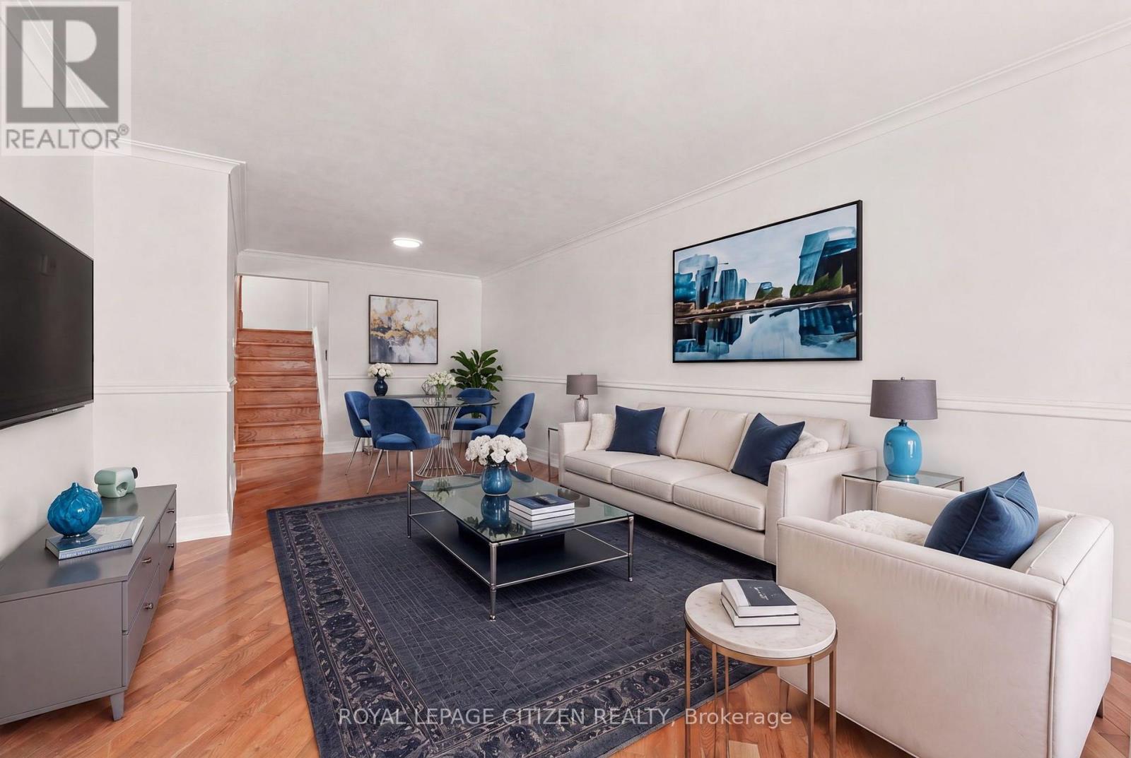 53 GRAMPIAN CRESCENT
