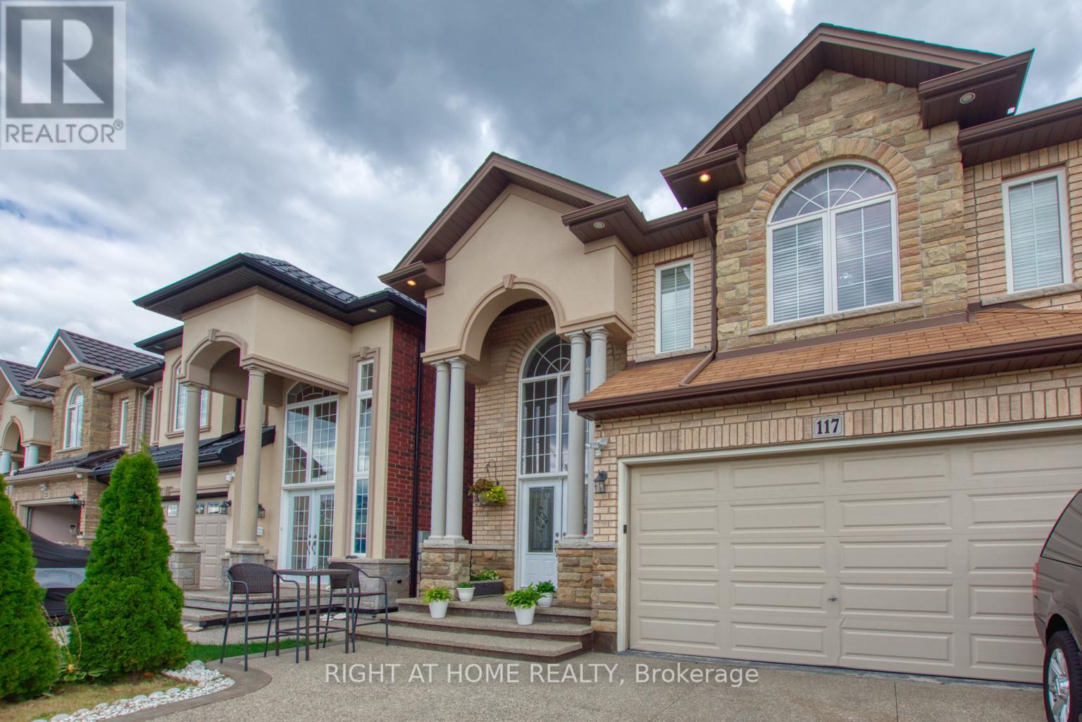 117 CHARTWELL CIRCLE