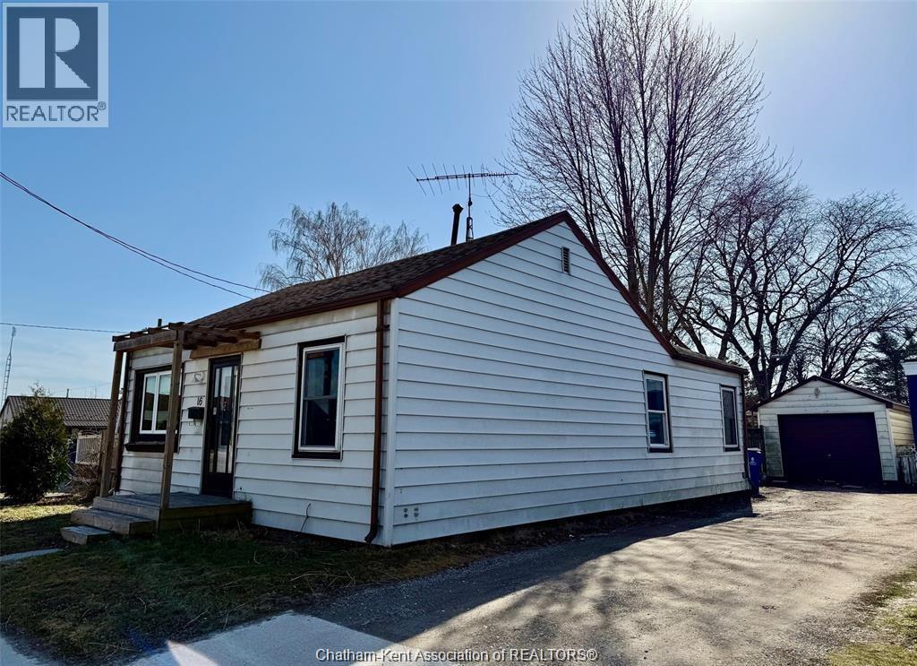 16 MCNAUGHTON AVENUE