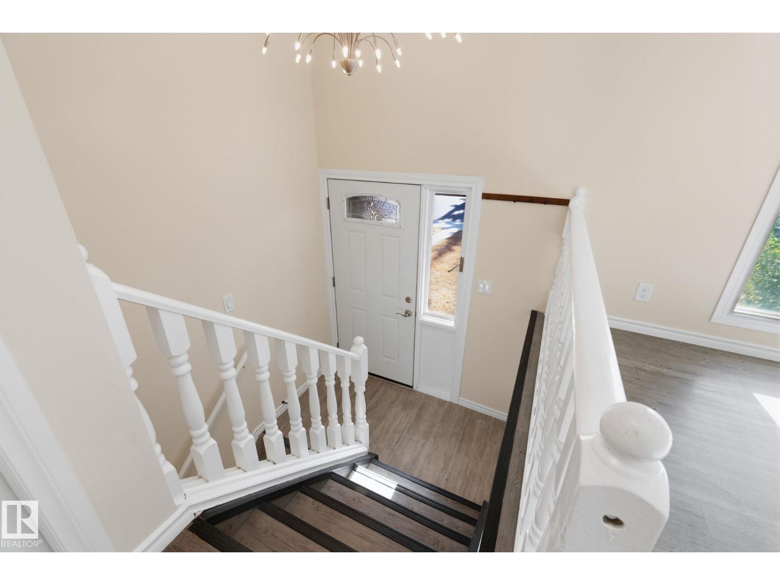 9508 9510 128 AV NW NW